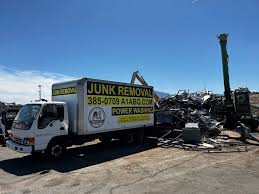 Best Moving and Downsizing Cleanouts  in Pine Castle, FL